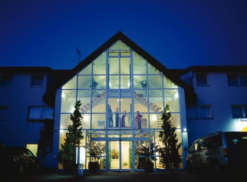 Strandhotel Eldena Goehren  Exterior photo